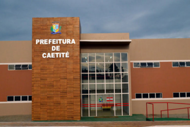 Resultado de imagem para prefeitura de CaetitÃ©