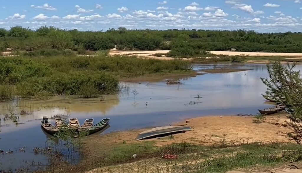 Homem Cai De Barco E Morre Afogado No Rio S O Francisco Em Bom Jesus Da