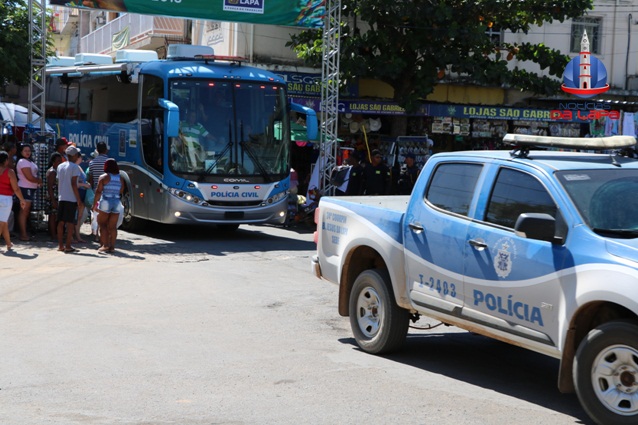 onibus polícia ci