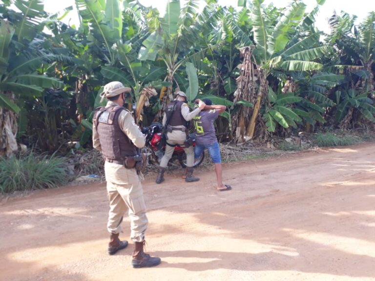 Polícia Militar de Bom Jesus da Lapa intensifica ações de blitz e